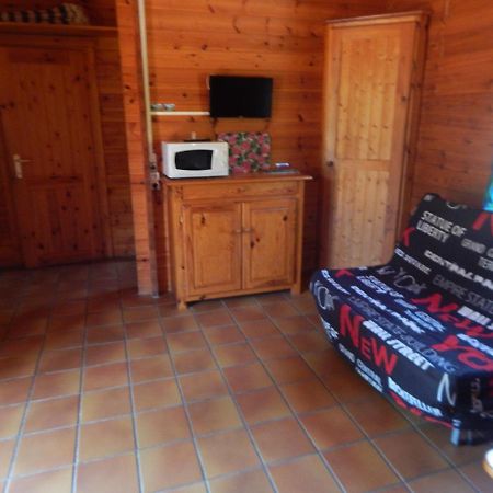 Les Chalets De Montorgueil Saurat Esterno foto