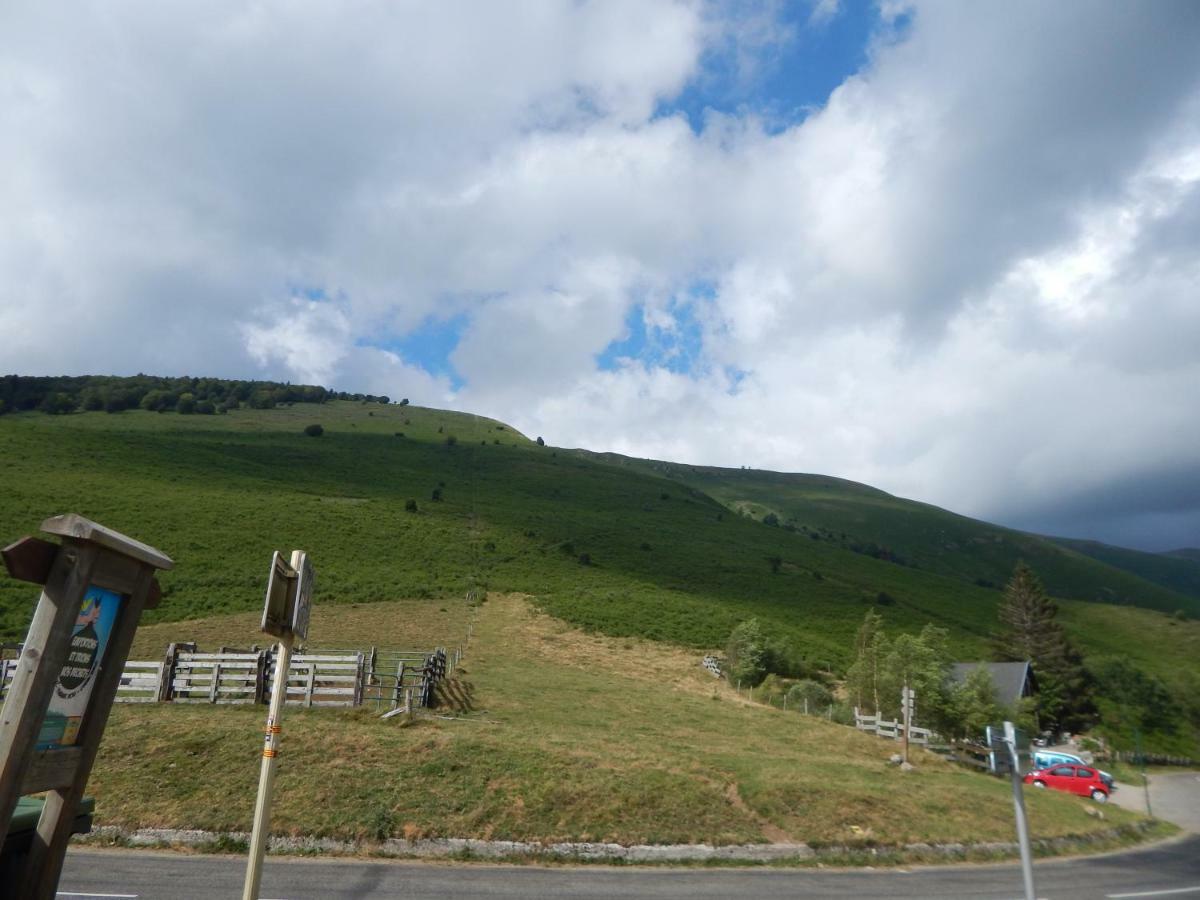 Les Chalets De Montorgueil Saurat Esterno foto